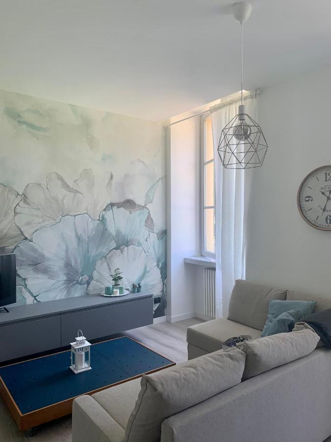 Marti' S House Apartment Olginate Bagian luar foto